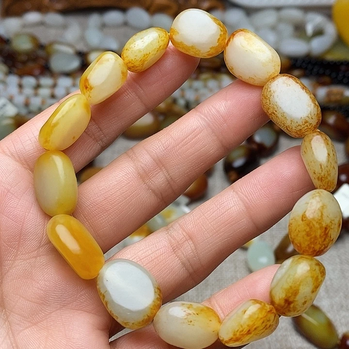 和田玉未镶嵌手链