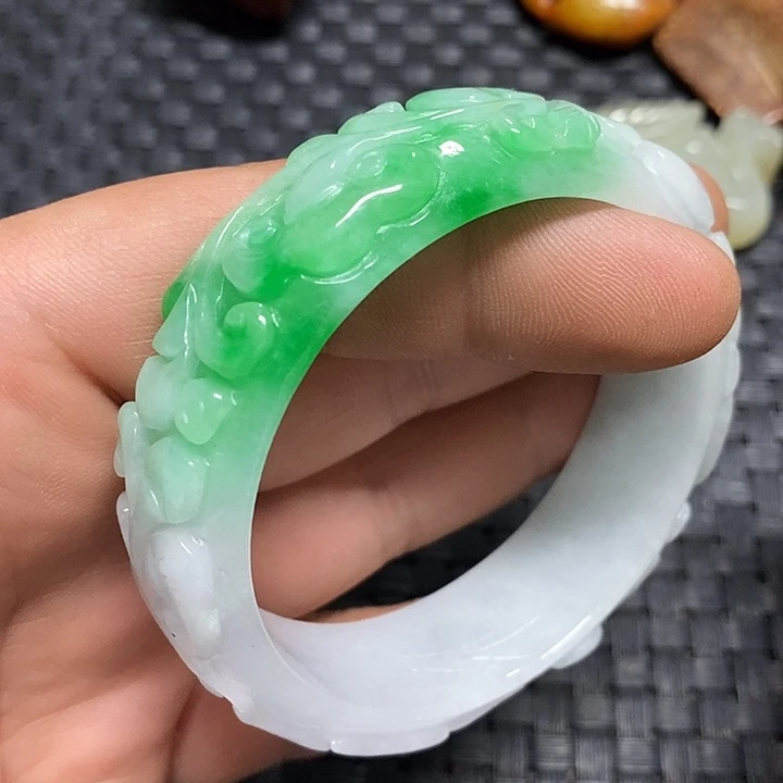 吊坠紫金钵盂菩提