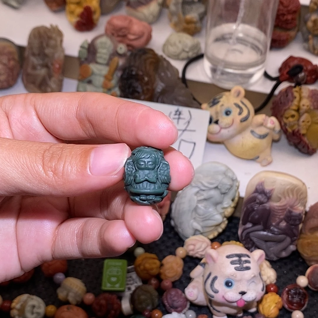 石英质玉（阿拉善玉）未镶嵌手链