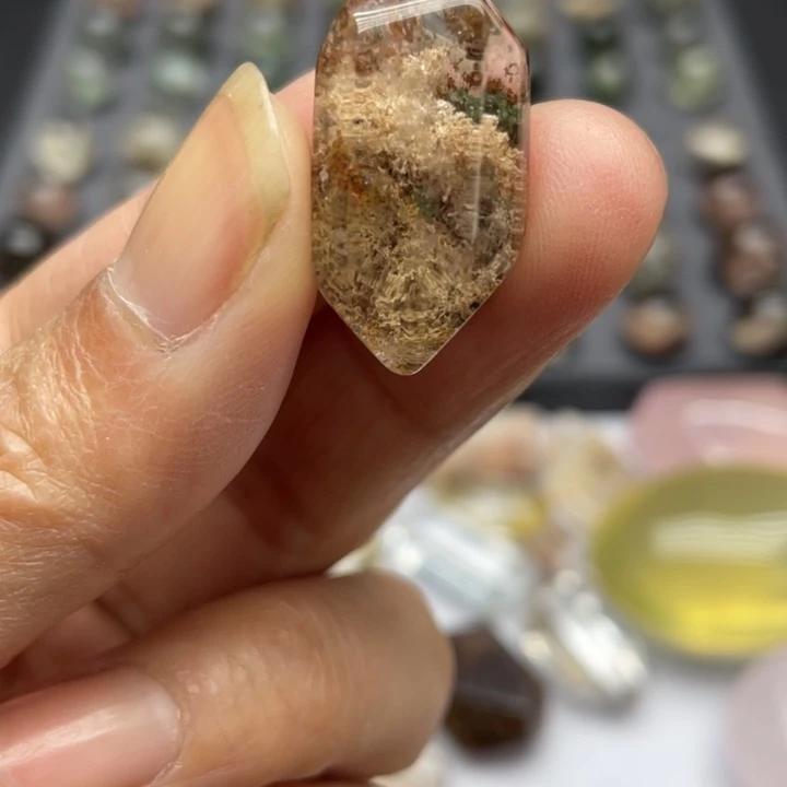 纯天然幽灵碧玺（处理）
