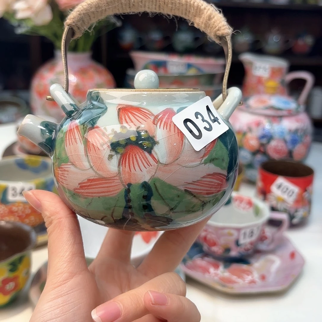 瓷片兔兔的小可爱太