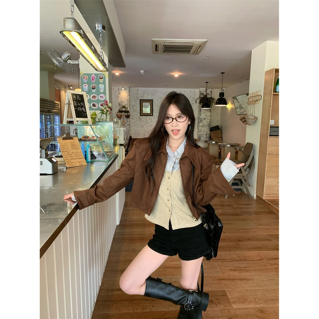 2025时尚休闲百搭短款洋气网红复古韩版气质显瘦秋季短外套美拉德