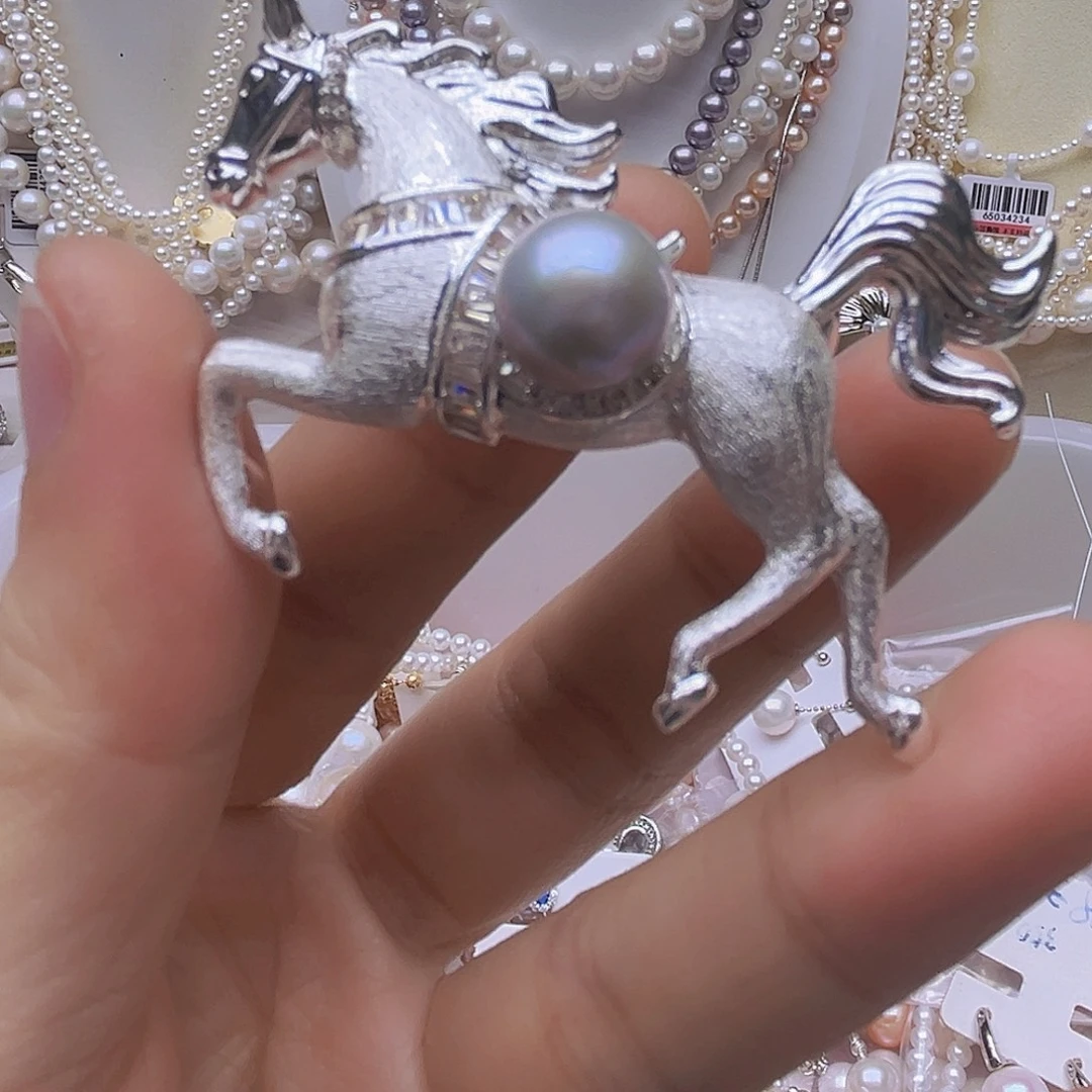 未镶嵌吊坠或者耳钉淡水珍珠