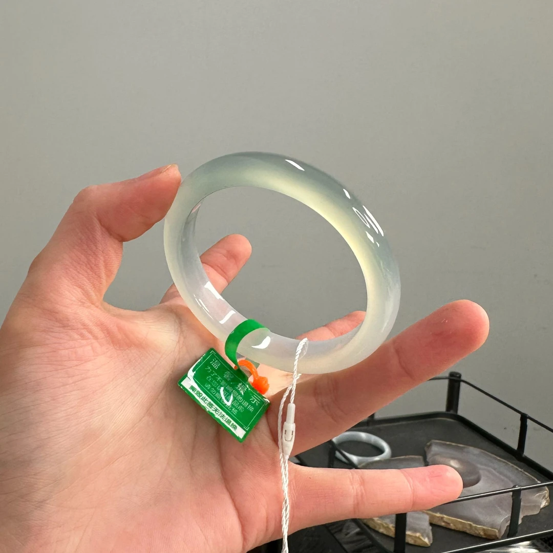 玉髓手镯【特档精挑品】浅晴半山水气质款手镯多样性发货