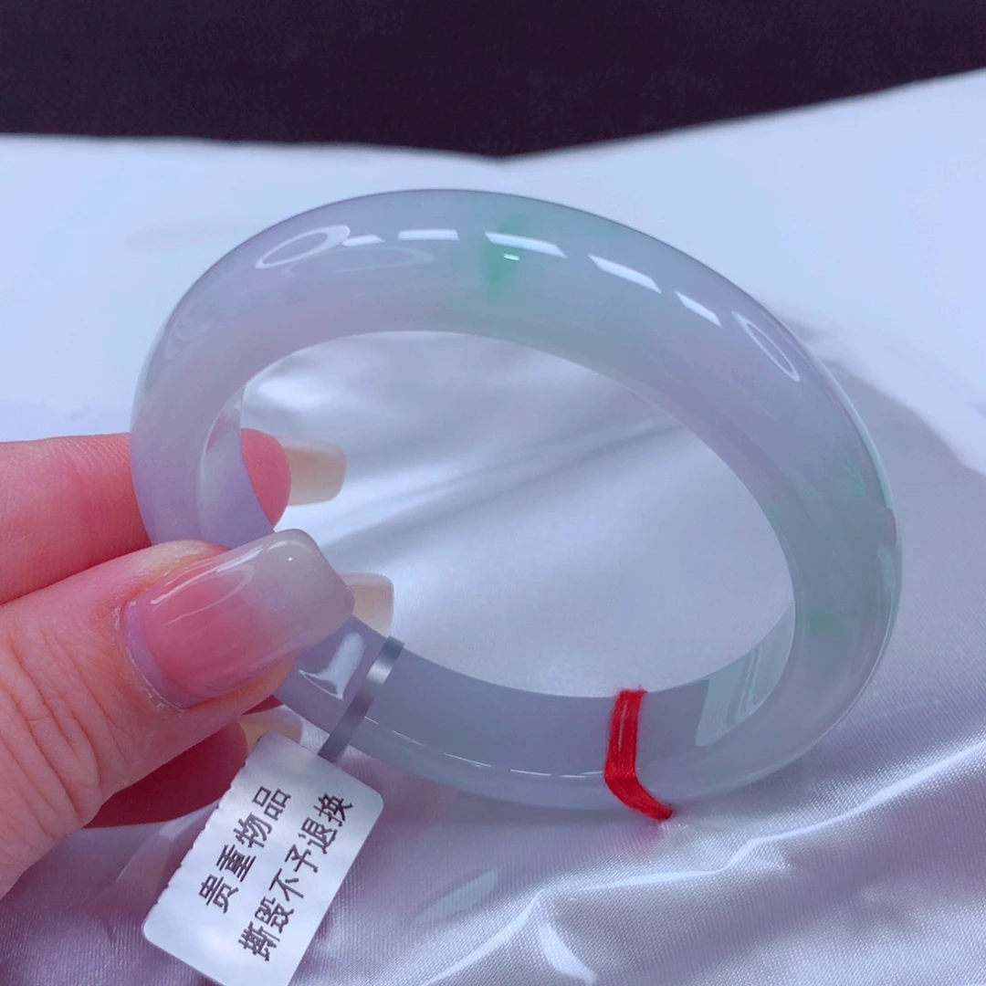 未镶嵌手镯翡翠手镯