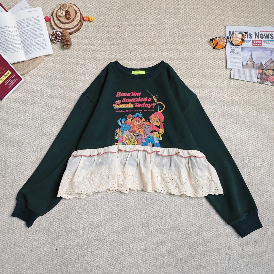 2025年秋季新款休闲卡通印花条纹拼蕾丝加厚卫衣9201