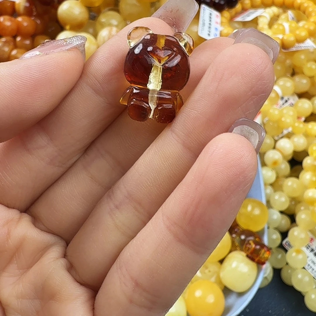 琥珀未镶嵌珠宝奇石