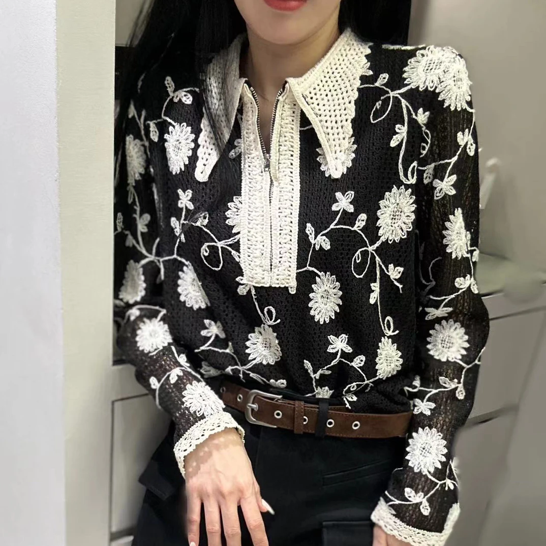 【BAI】秋季新款重工刺绣翻领长袖衬衫撞色上衣女55005