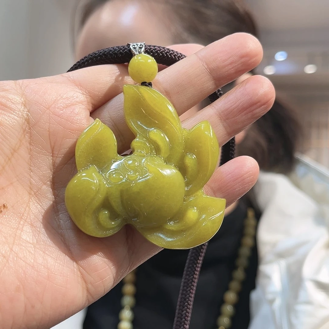 和田玉颈饰未镶嵌A****体