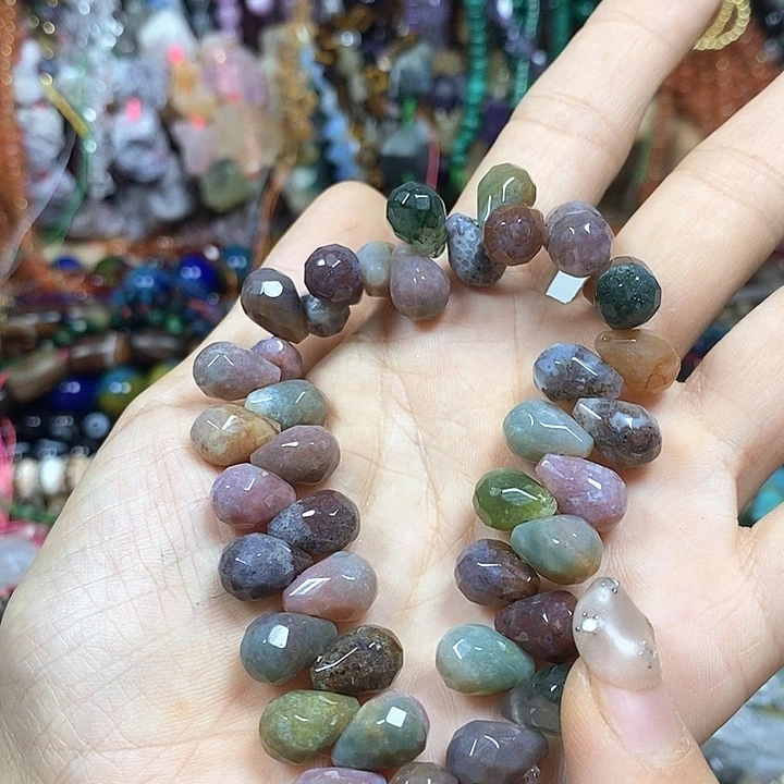 玛瑙/玉髓未镶嵌珠宝半成品亏米出：玛瑙切面水滴卡11*8mm