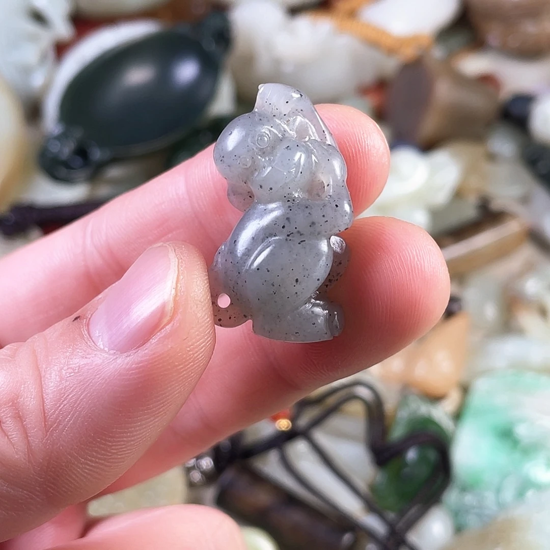 和田玉（糖玉）颈饰未镶嵌