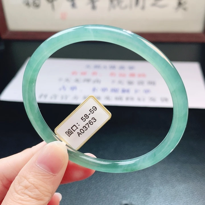 翡翠未镶嵌手镯翡翠手镯166