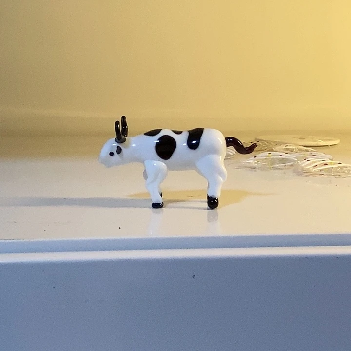 琉璃手工艺品奶牛