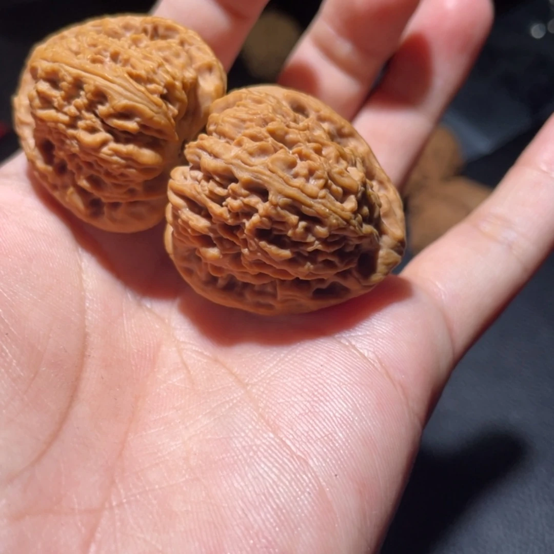 无***痕文玩核桃把件南疆