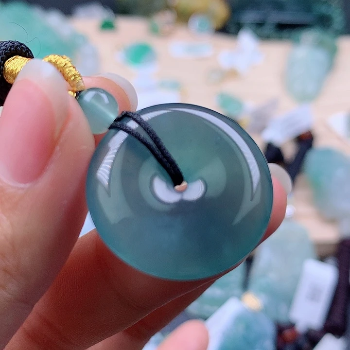 【闪购商品】翡翠颈饰未镶嵌翡翠吊坠