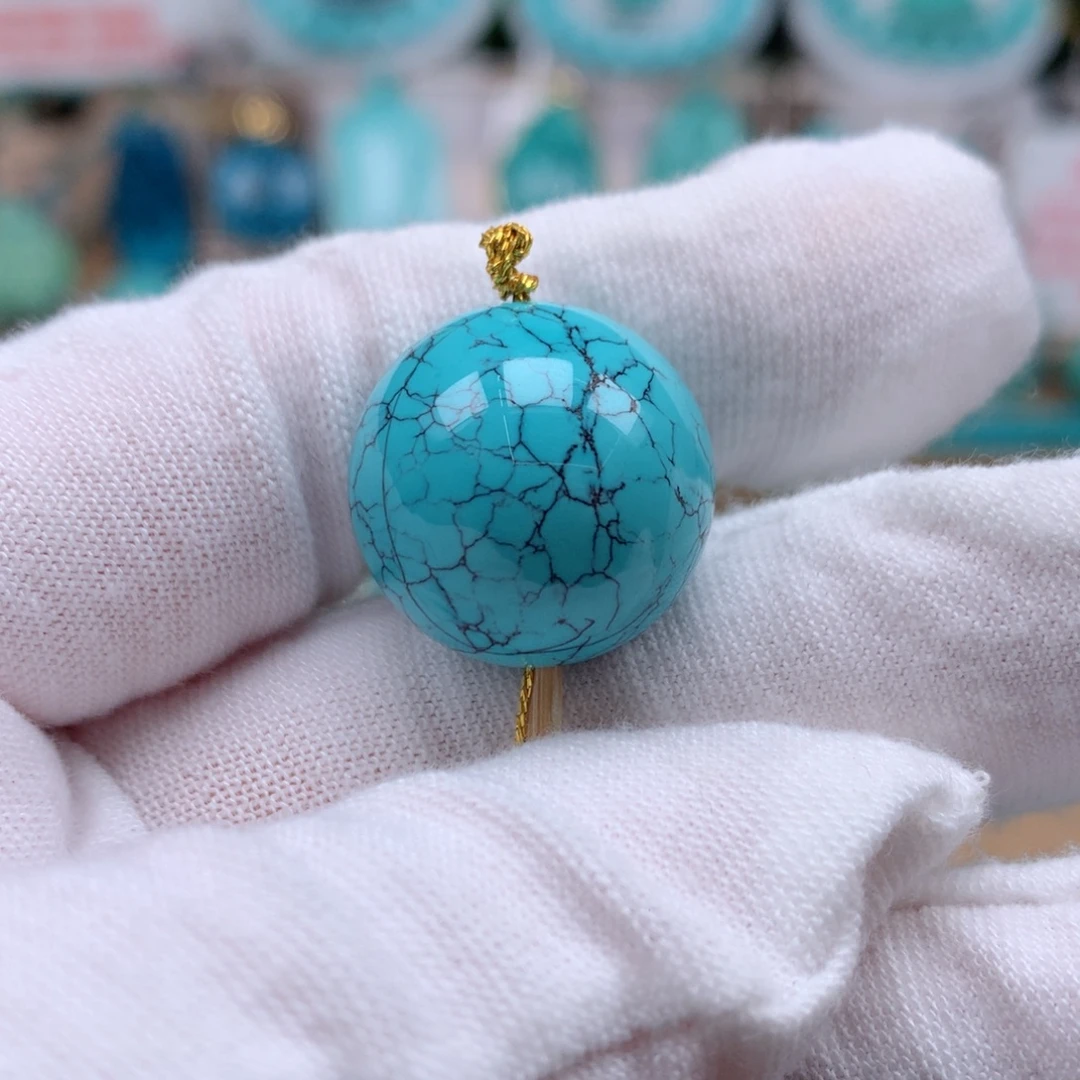 绿松石未镶嵌珠宝奇石19.3mm