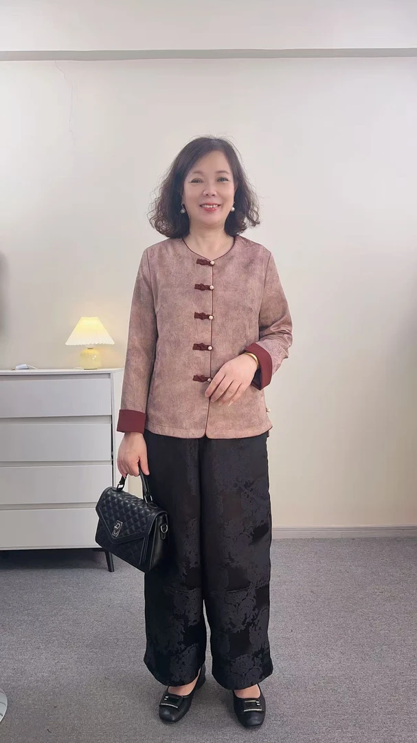 新中式短款宽松型常规款圆领中老年女装中国风外套