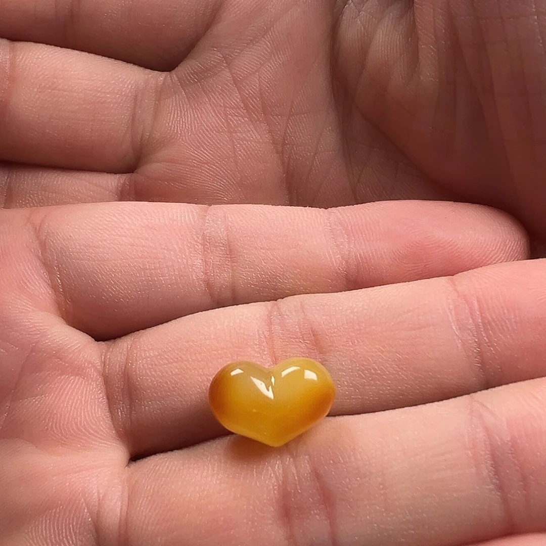 蜜蜡颈饰未镶嵌屁桃提溜（打孔不退换）