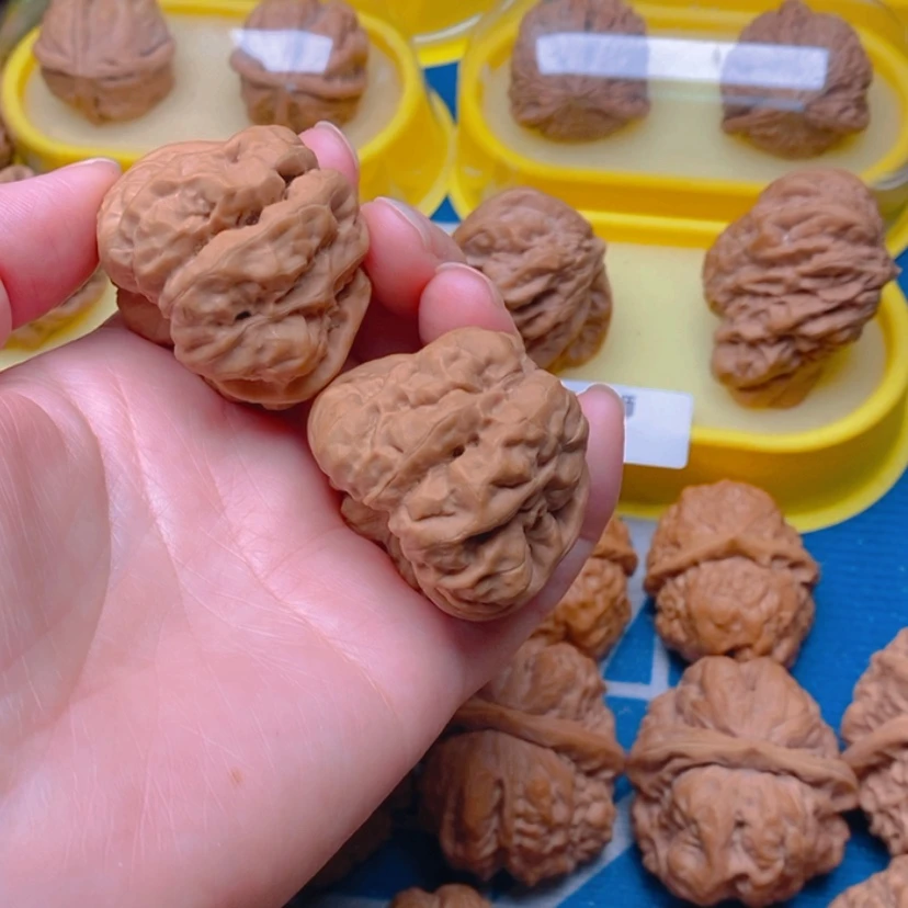 【闪购商品】手串/手链核桃边40肌肉蛤蟆头