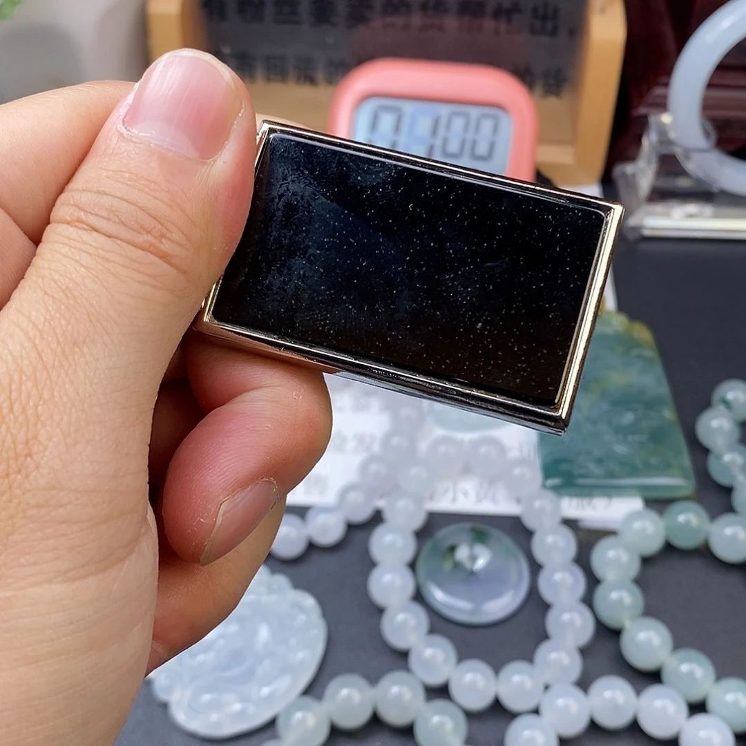 创***凡翡翠未镶嵌颈饰翡翠