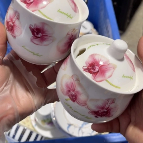 库存陶瓷瑕疵微瑕不影响使用