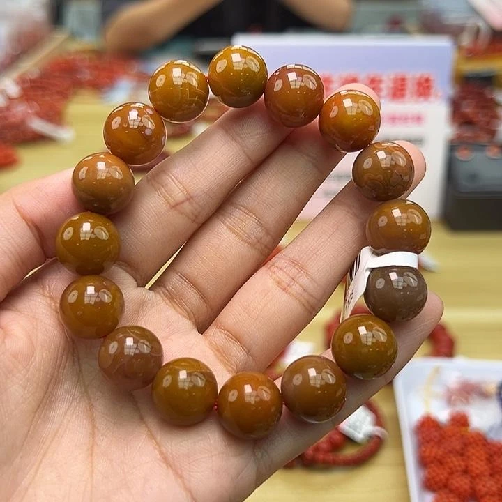 【张家】支持年退换 玛瑙手串13mm+  多样性发一