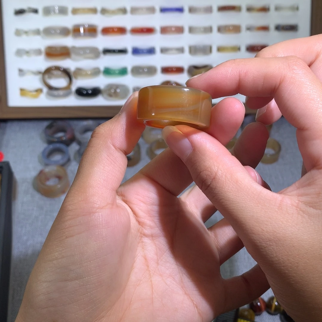 玛瑙/玉髓戒指未镶嵌22.3不退换