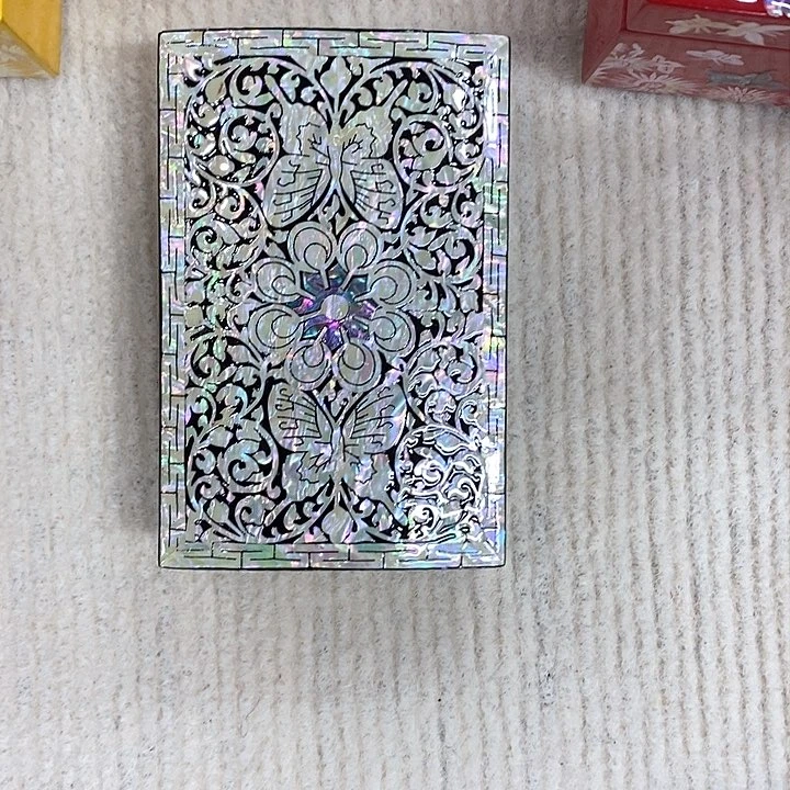 紫檀木类端景台红木家具有限公司