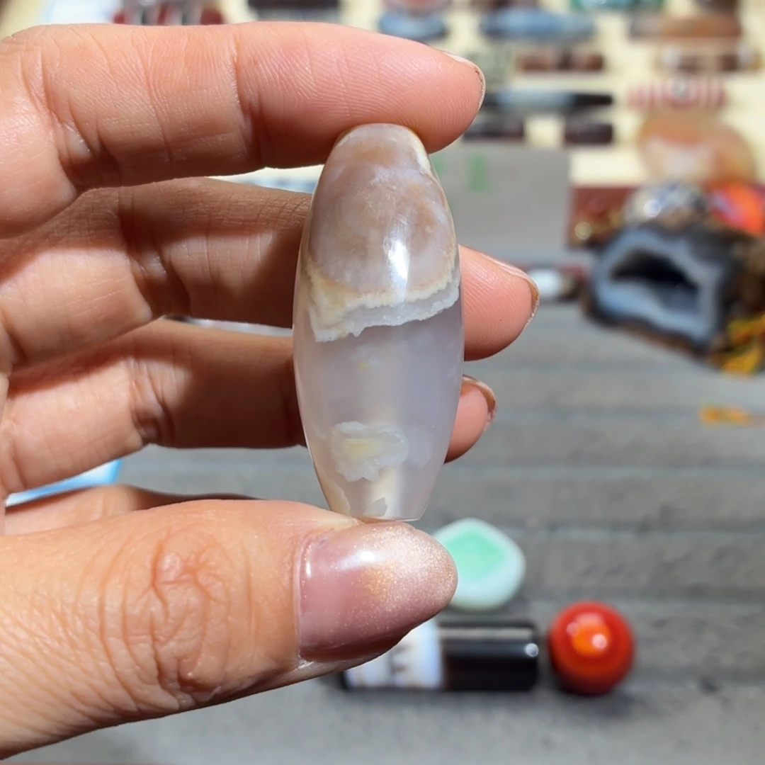 佳***儿玛瑙/玉髓合金颈饰