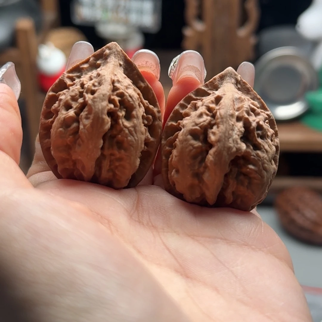 文玩核桃把件关东木子楸百核185