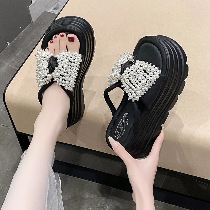 厚底增高8CM时尚珍珠凉拖鞋女外穿2025夏季新款珠光宝气拖鞋女