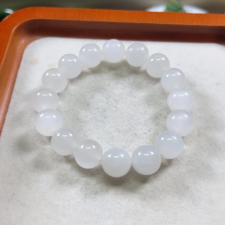 未镶嵌手链和田玉