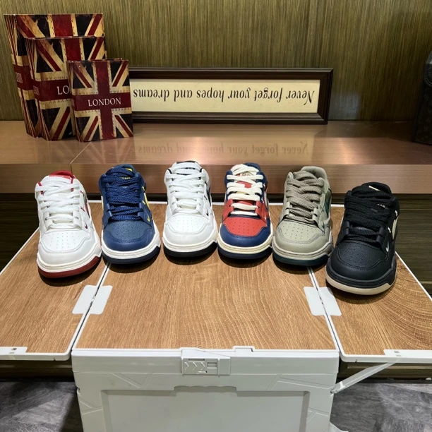 秋季新款皮面休闲时尚百搭男款潮鞋透气舒适运动鞋阿甘鞋板鞋