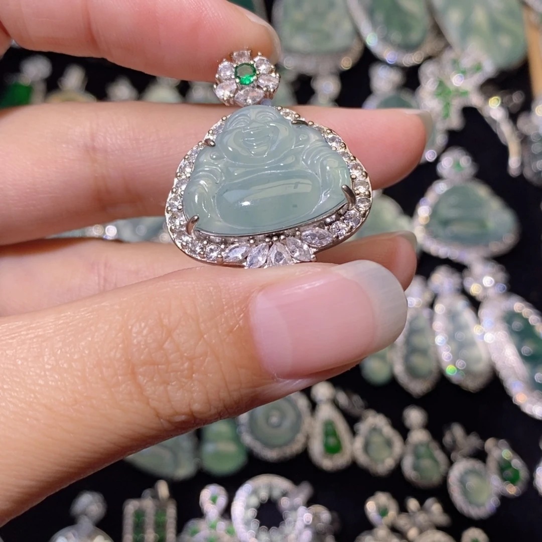 翡翠未镶嵌颈饰天然