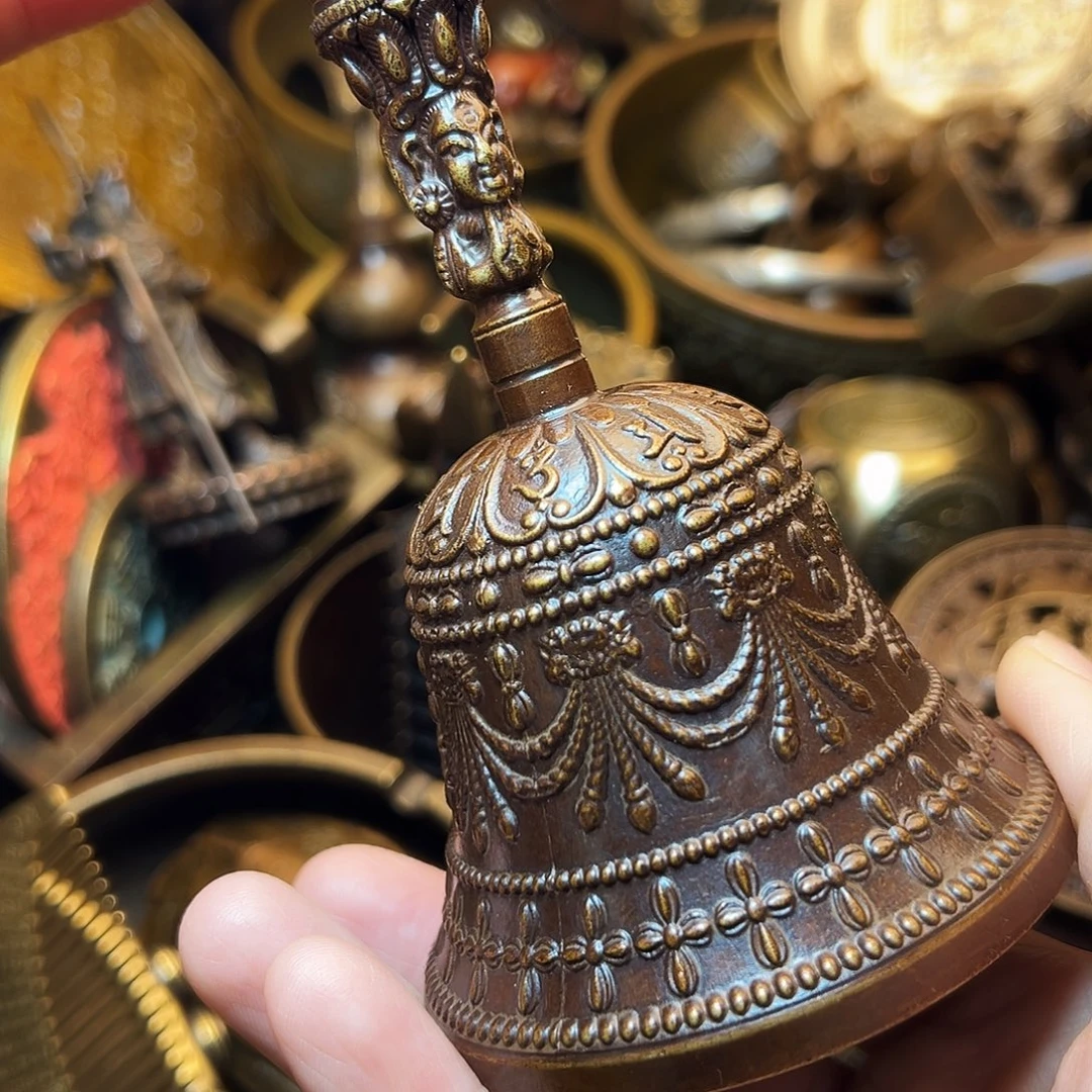 精美铜器工艺品等