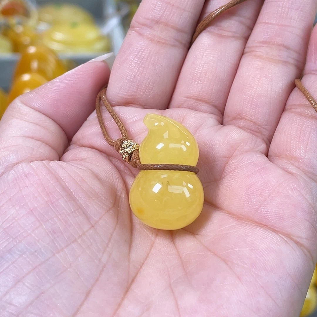 琥珀未镶嵌裸石微瑕h12