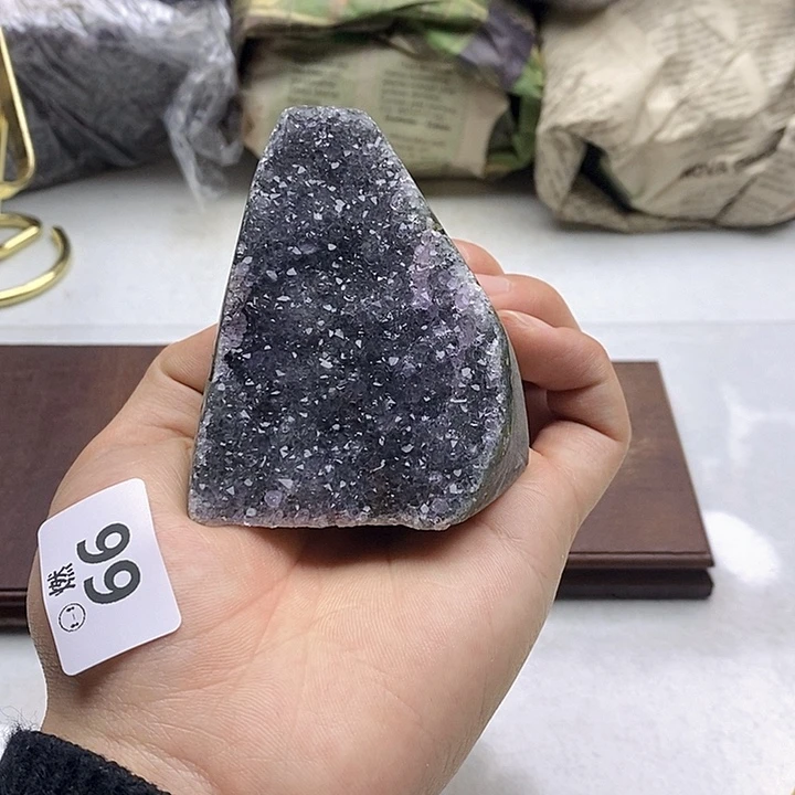紫晶大型摆件（非配饰）未镶嵌