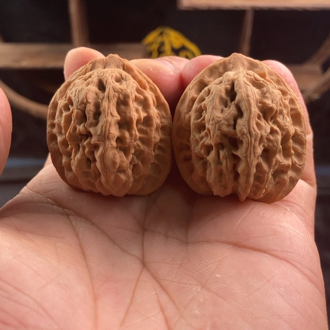 文玩核桃把件盘山佛肚