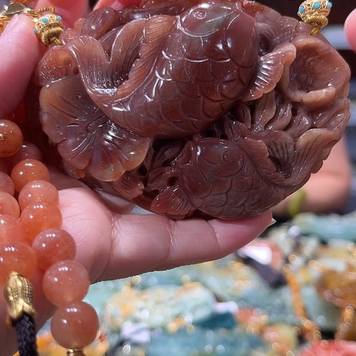 岫玉未镶嵌毛衣链