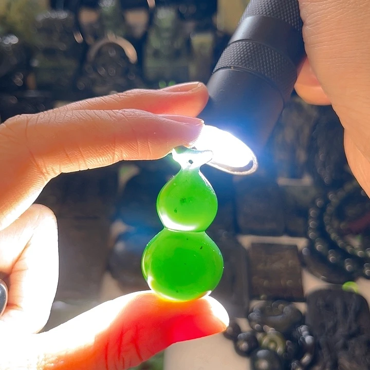 未镶嵌蛇纹石玉泰山玉