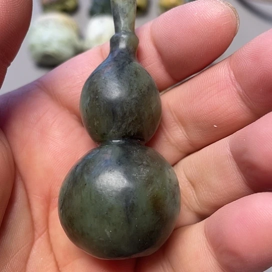 岫岩河磨玉（透闪石质玉）未镶嵌挂件