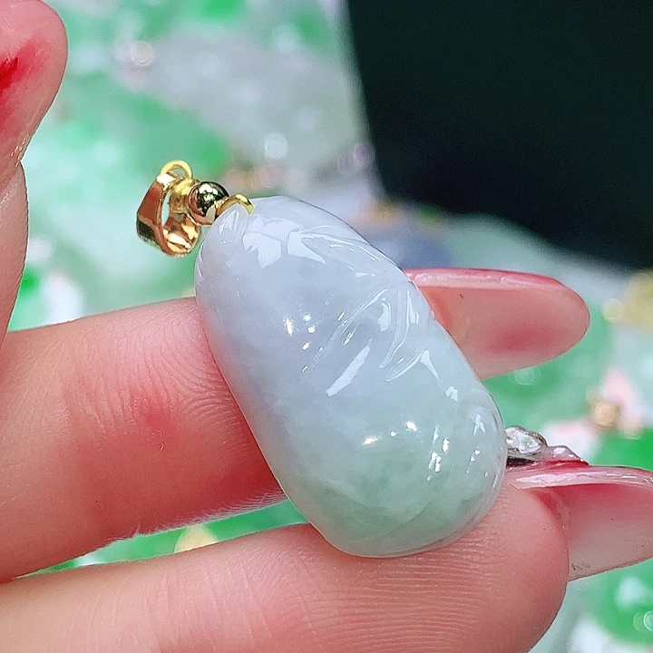 翡翠未镶嵌颈饰翡翠