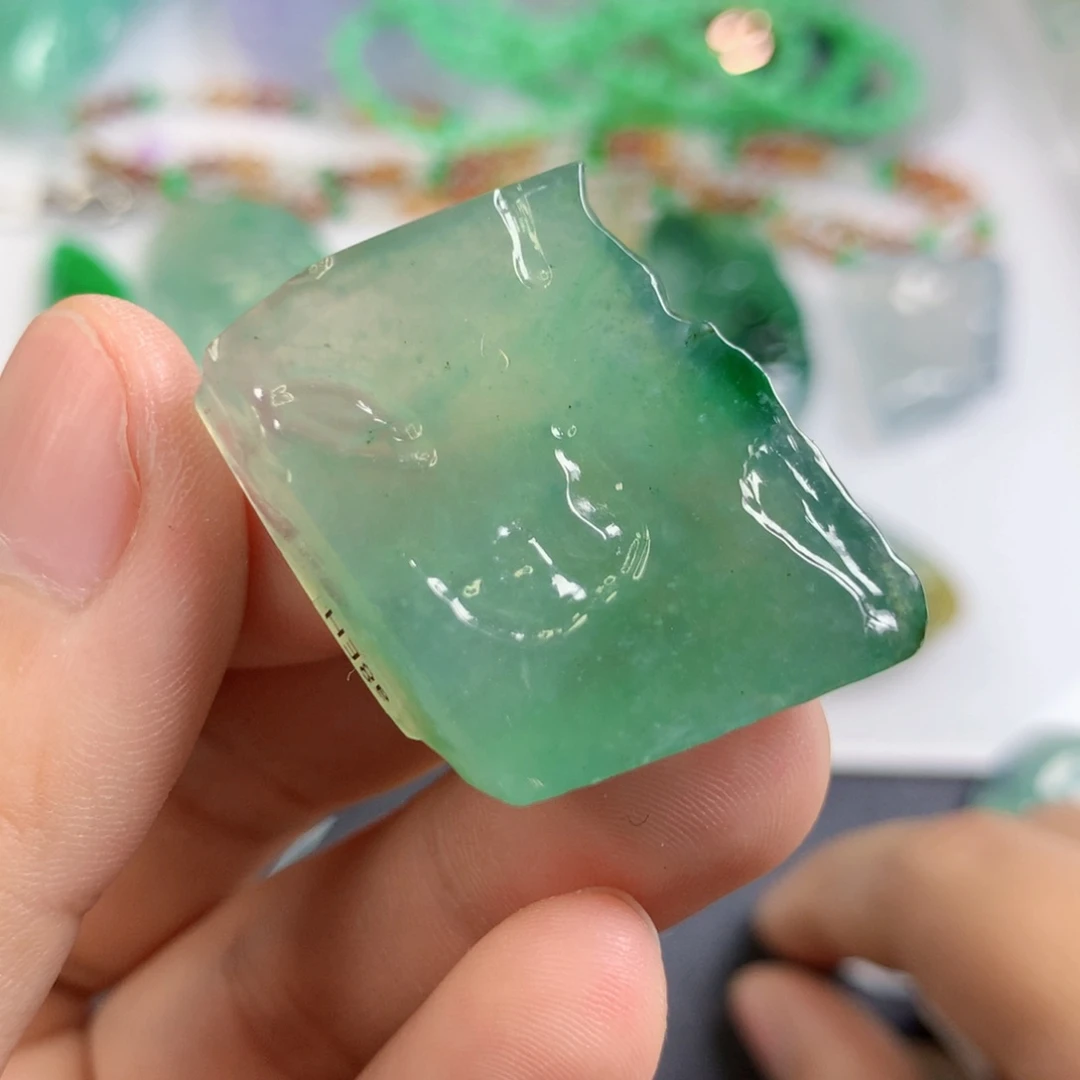 【闪购商品】颈饰未镶嵌翡翠
