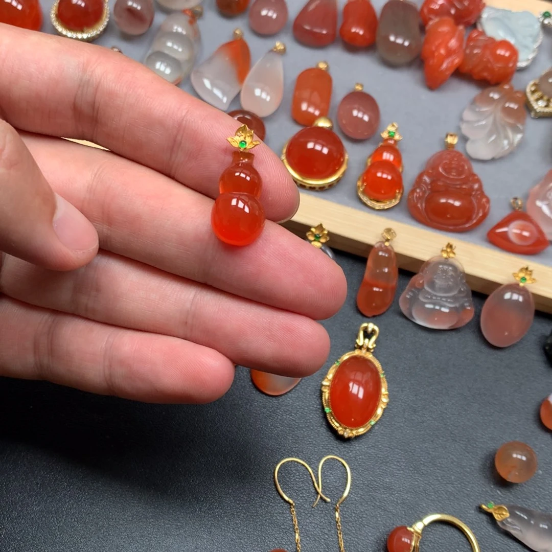 南红玛瑙未镶嵌项链