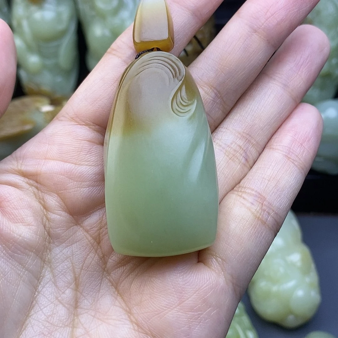 未镶嵌和田玉把件东*