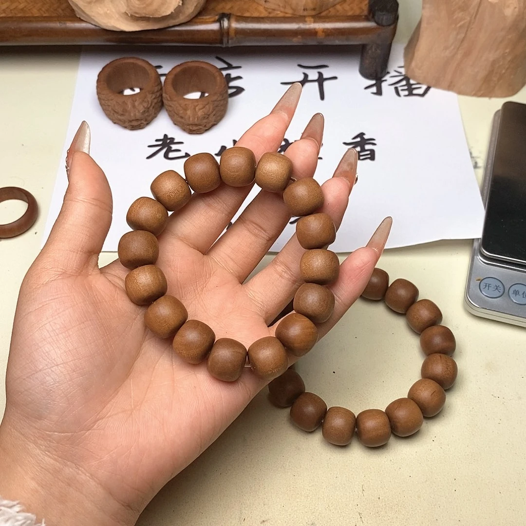 檀香木手串/手链13*14黑手串