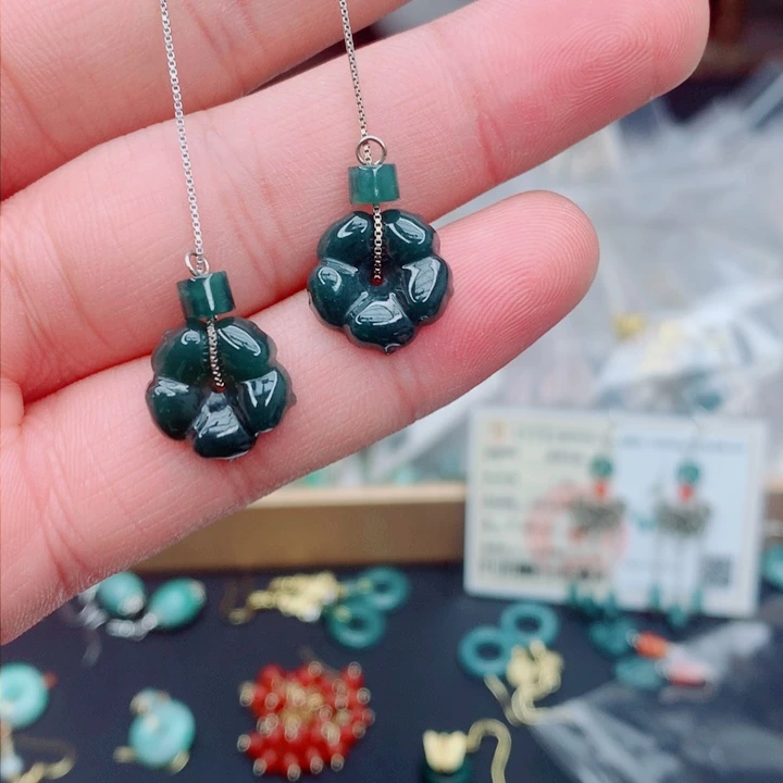 未镶嵌翡翠耳饰耳饰