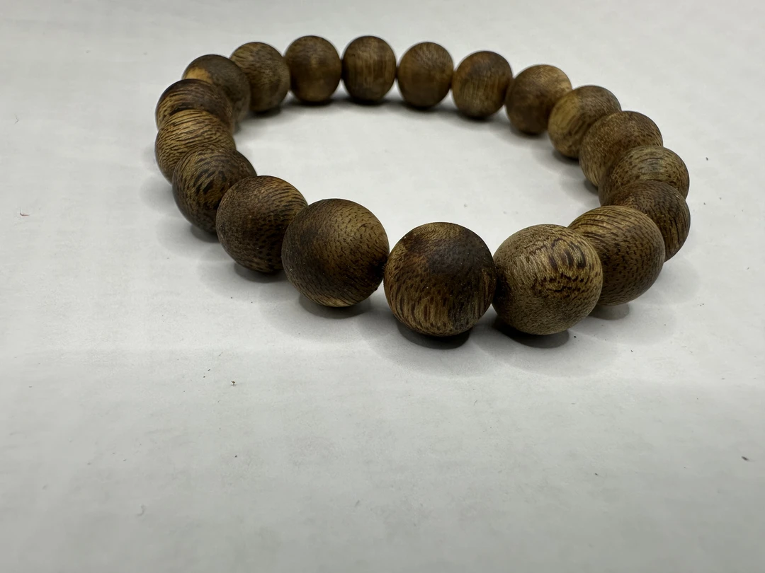 绿棋金莎叶1.1cm手串8克+多样性发一条