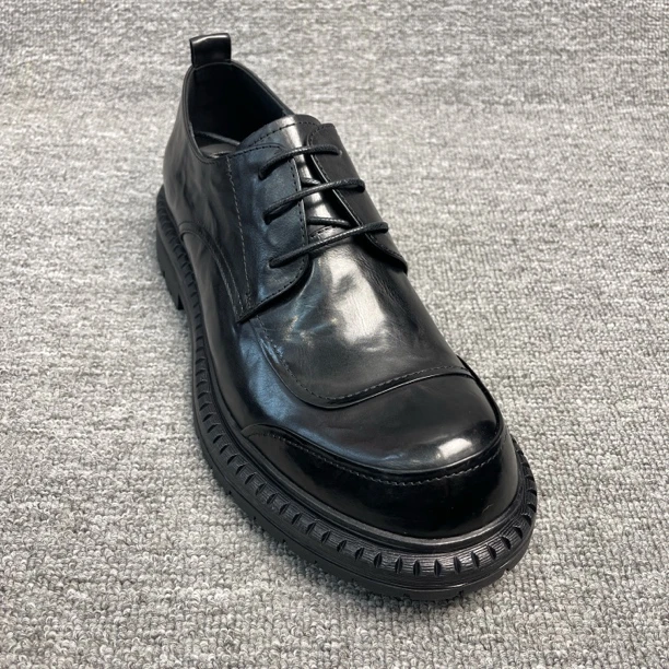 广州高品质休闲牛皮男鞋1577皮鞋