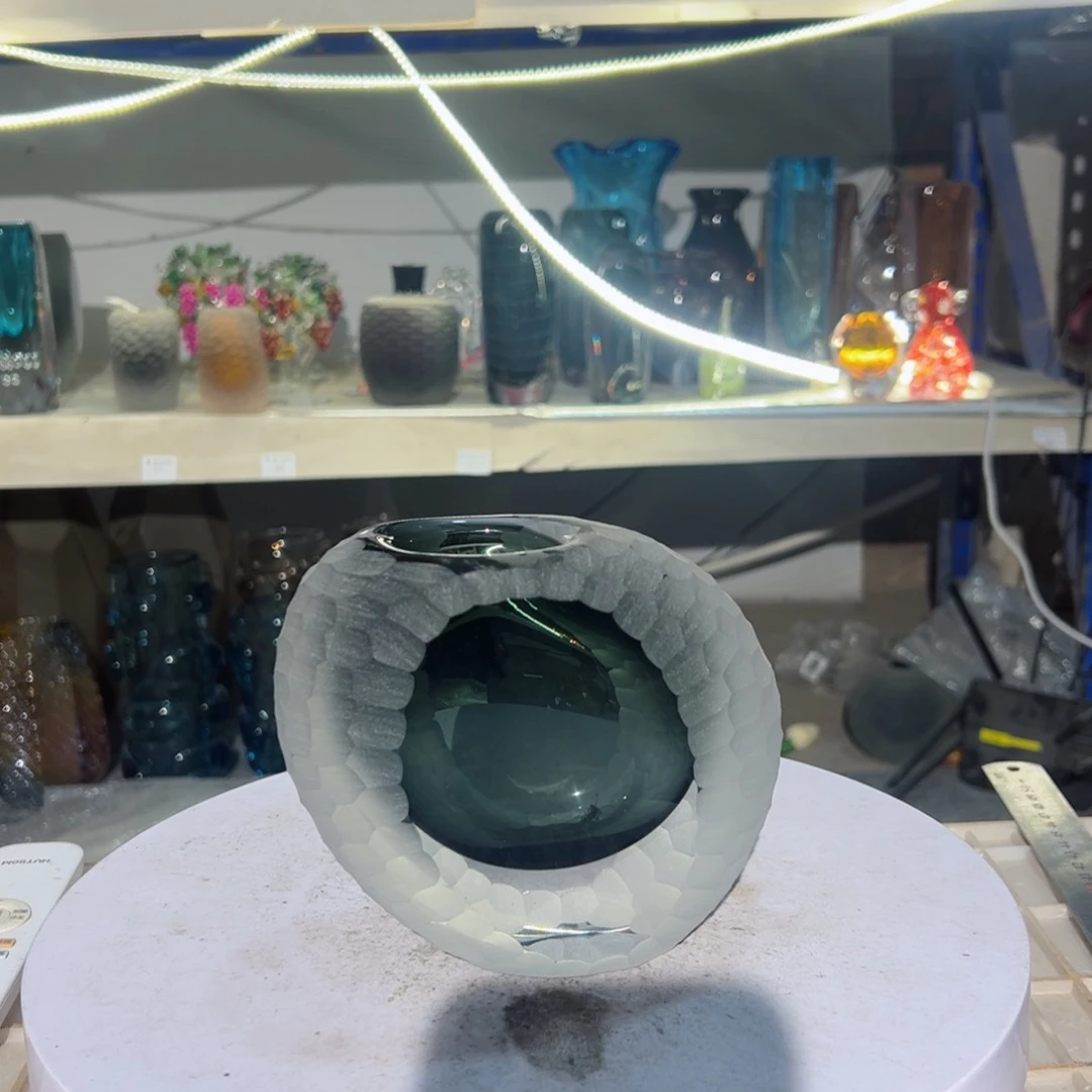 高 14 轻奢琉璃花器福利正常手工痕迹